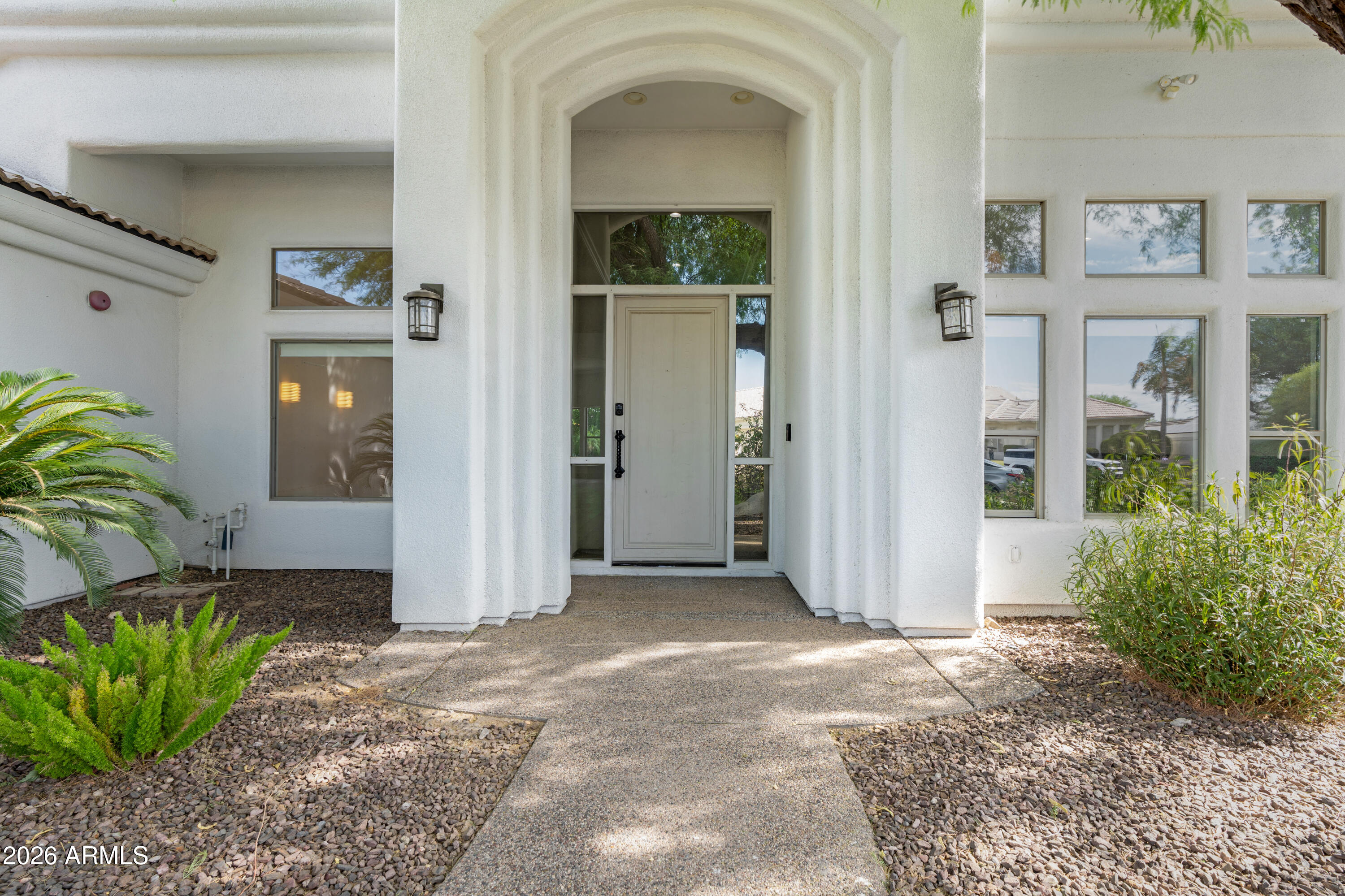 9470 East Bloomfield Road Scottsdale, AZ 85260 - Photo 4 of 49 Front of Home 4