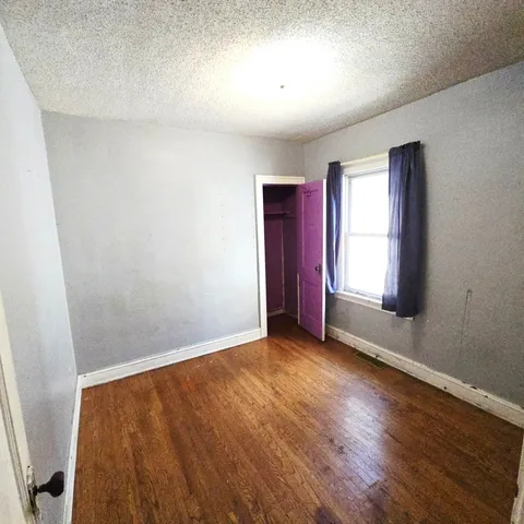 $254,777 | 3750 West 65th Street, Chicago, IL 60629