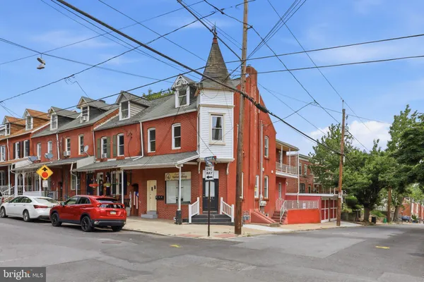 $350,000 | 121 Laurel Street, Lancaster, PA 17603