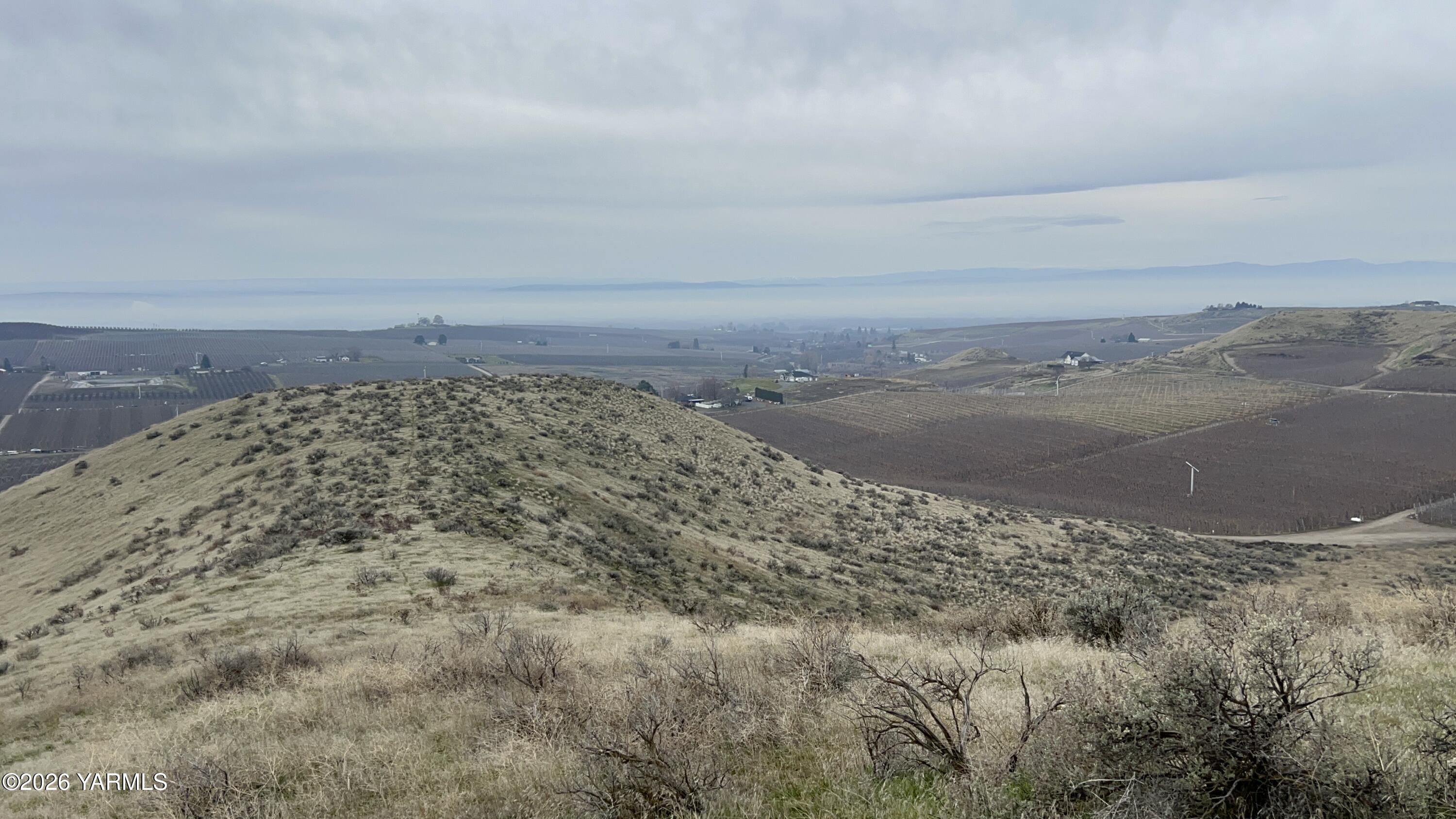 761 Nightingale Road Wapato, WA 98951 - Photo 26 of 51