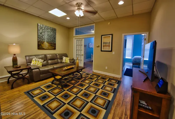 $2,200 | 30 North Front Street, Wilmington, NC 28401