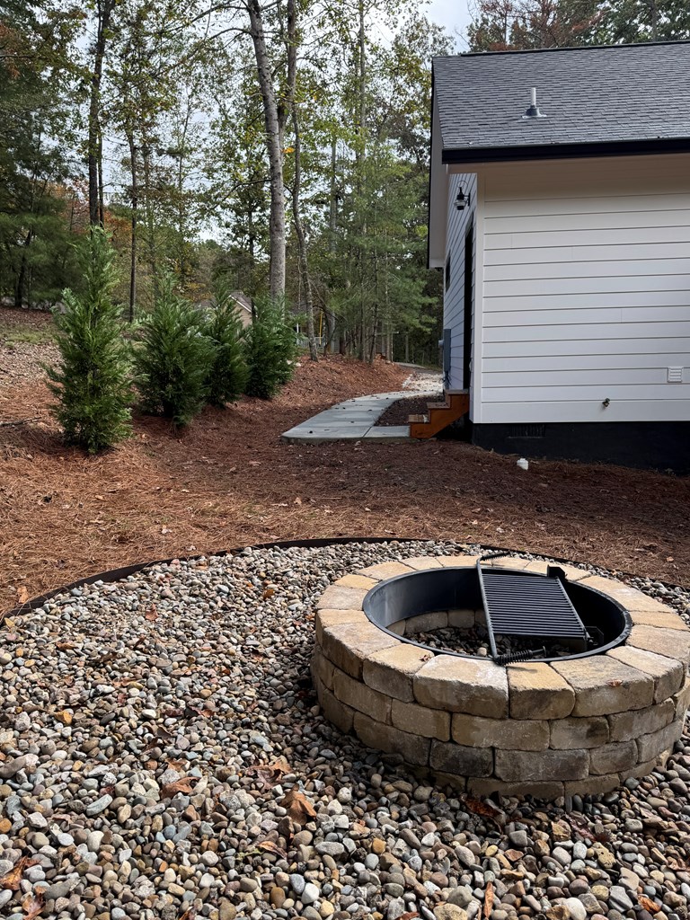 76 Cypress Circle Ellijay, GA 30540 - Photo 6 of 35 a view of fountain