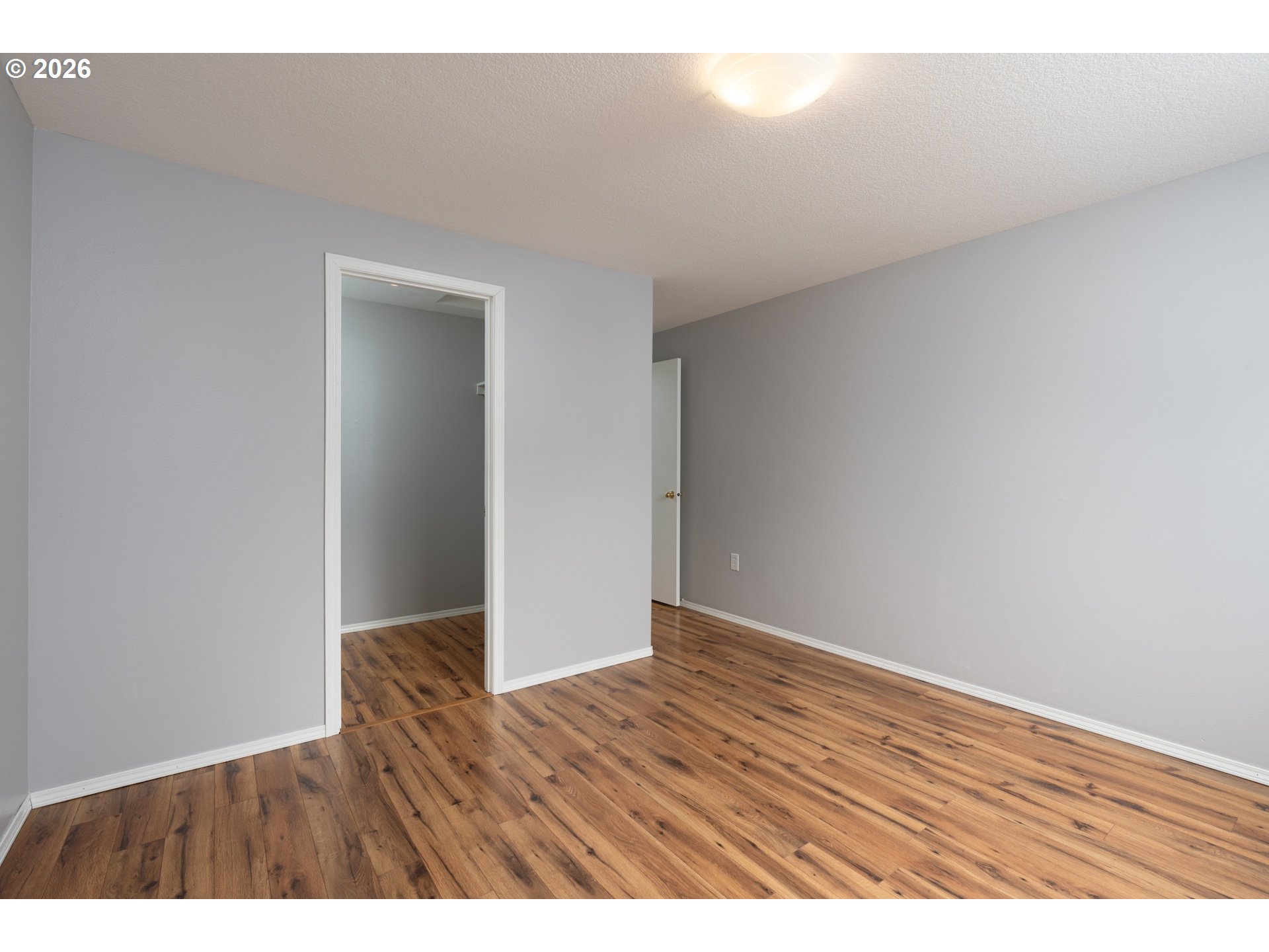 561 Northwest Mitchell Court Camas, WA 98607 - Photo 12 of 16 En Suite Bathroom