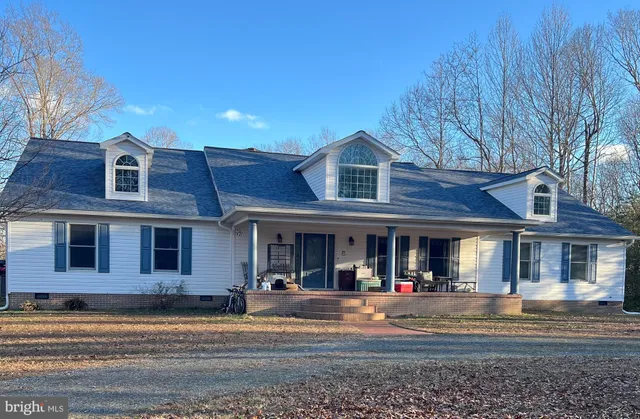 $950,000 | 23660 Pine View Lane, Hollywood, MD 20636