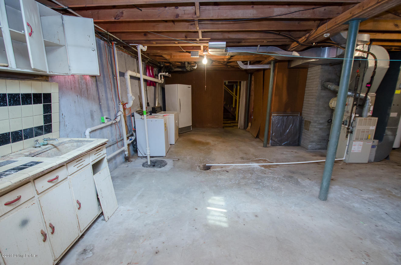 2510 Alanmede Road Louisville, KY 40205 - Photo 22 of 28 Opposite view of basement's unfinished portion