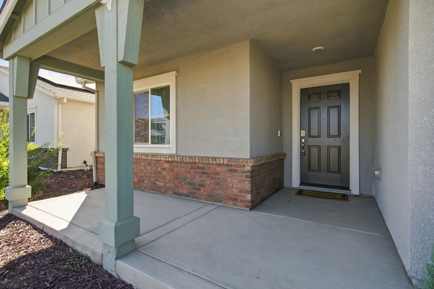 2448 Riparia Street Manteca, CA 95337 - Photo 6 of 60 Gallery Image 6
