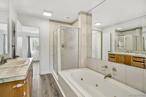 $929,000 | 901 Caminito Estrada, Unit C, Carlsbad, CA 92011