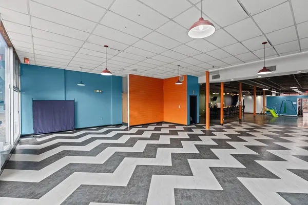 $229,000 | 115 West Main Street, Salem, IL 62881