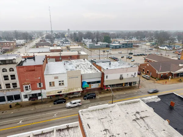 $229,000 | 115 West Main Street, Salem, IL 62881