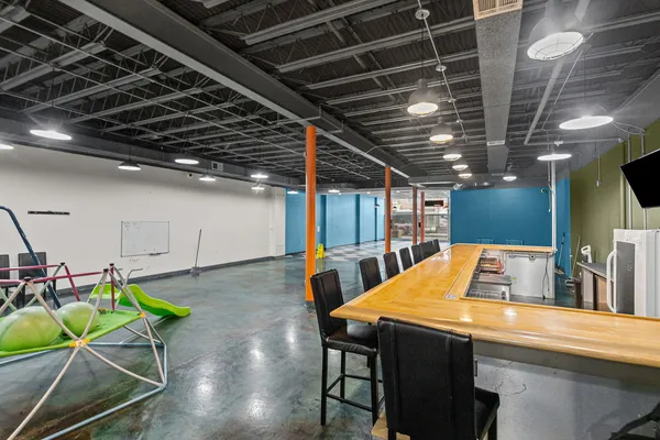 $229,000 | 115 West Main Street, Salem, IL 62881