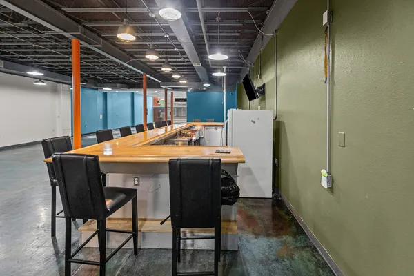 $229,000 | 115 West Main Street, Salem, IL 62881