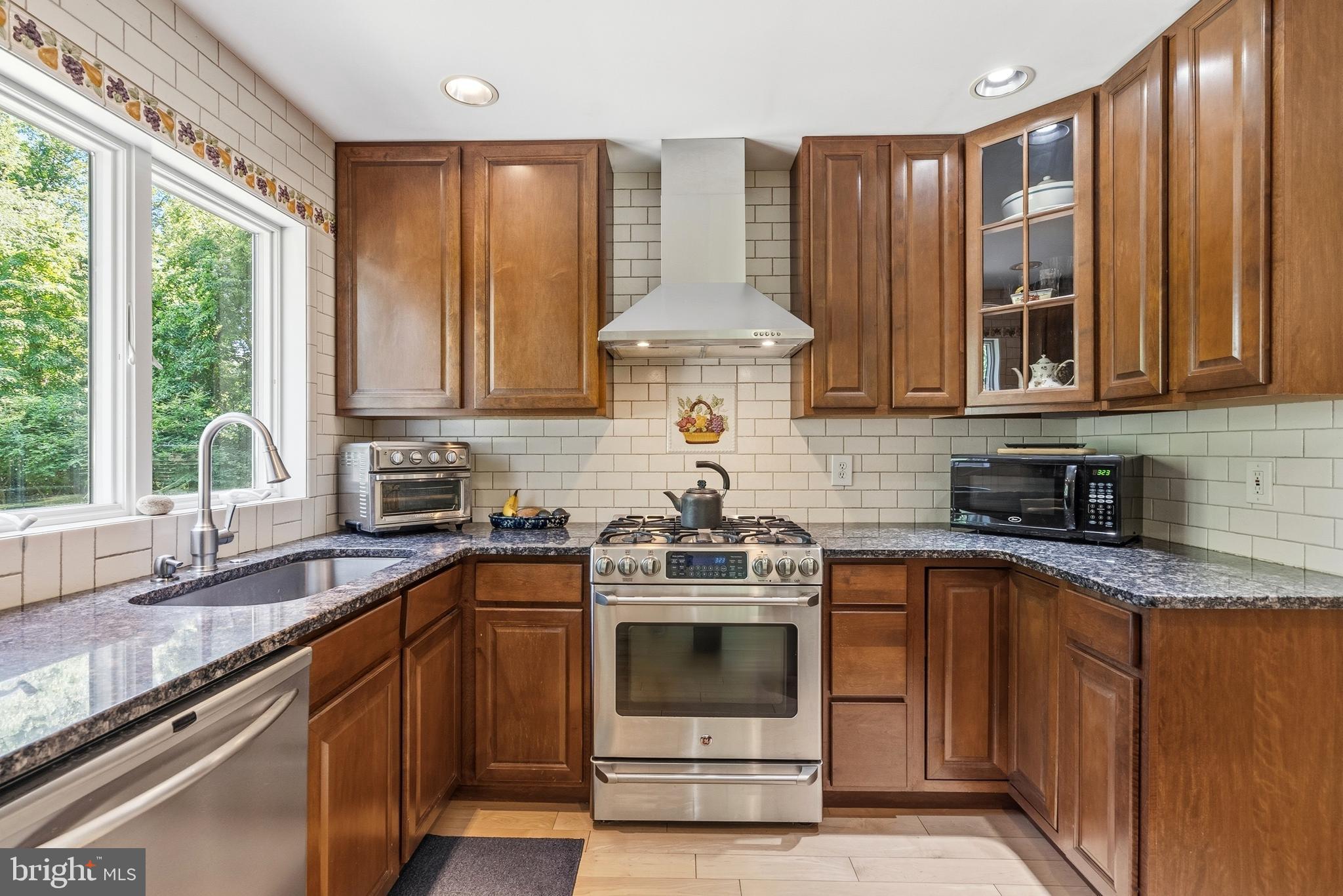 492 Oakshade Road Shamong, NJ 08088 - Photo 14 of 38