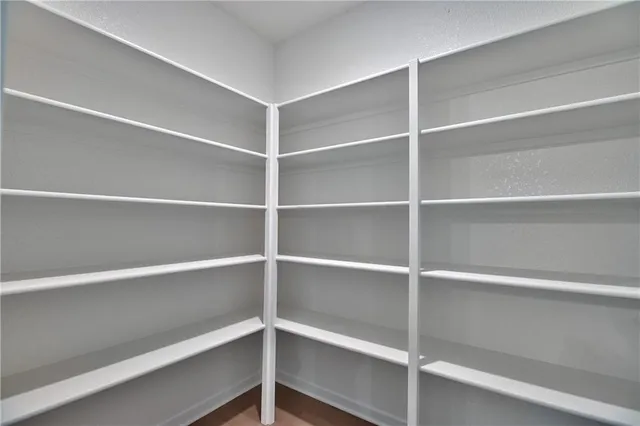 $679,950 | 23827 West 59th Terrace, Shawnee, KS 66226