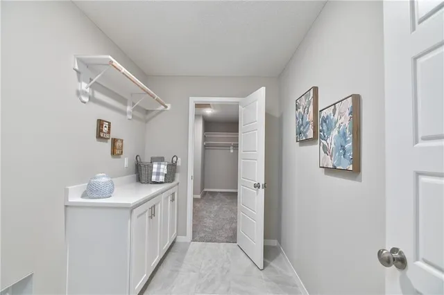 $679,950 | 23827 West 59th Terrace, Shawnee, KS 66226