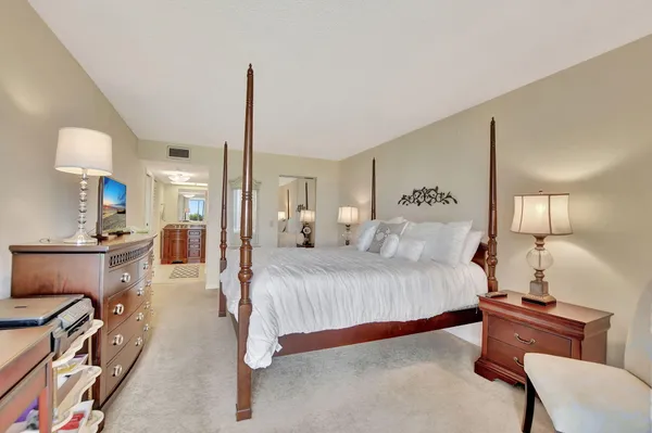 $220,000 | 23305 Barwood Lane North, Unit 303, Boca Raton, FL 33428