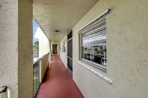 $220,000 | 23305 Barwood Lane North, Unit 303, Boca Raton, FL 33428