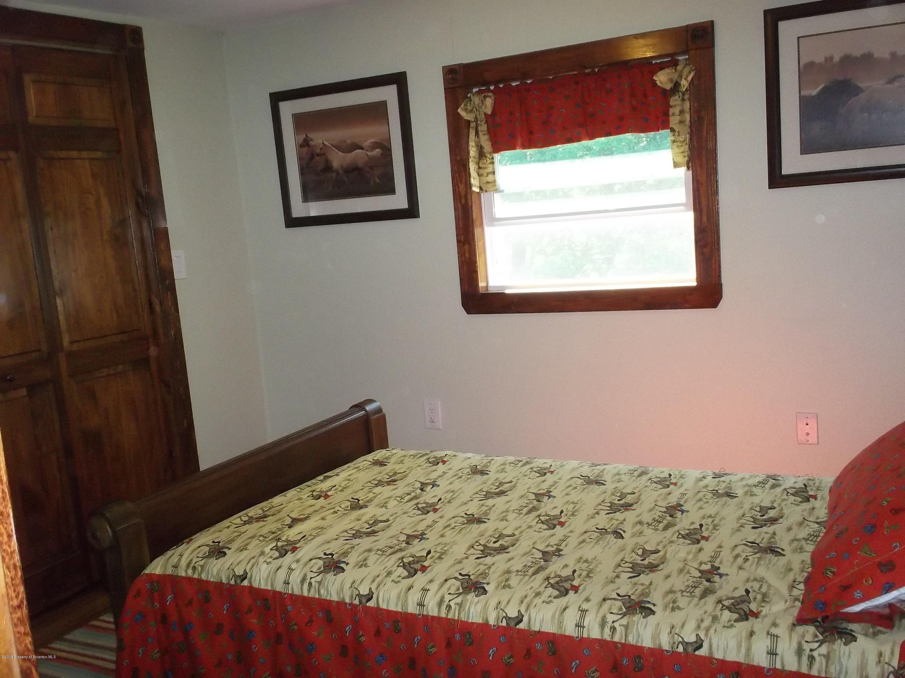 93 Novitsky Road Scott Township, PA 18447 - Photo 12 of 20 Gallery Image 12