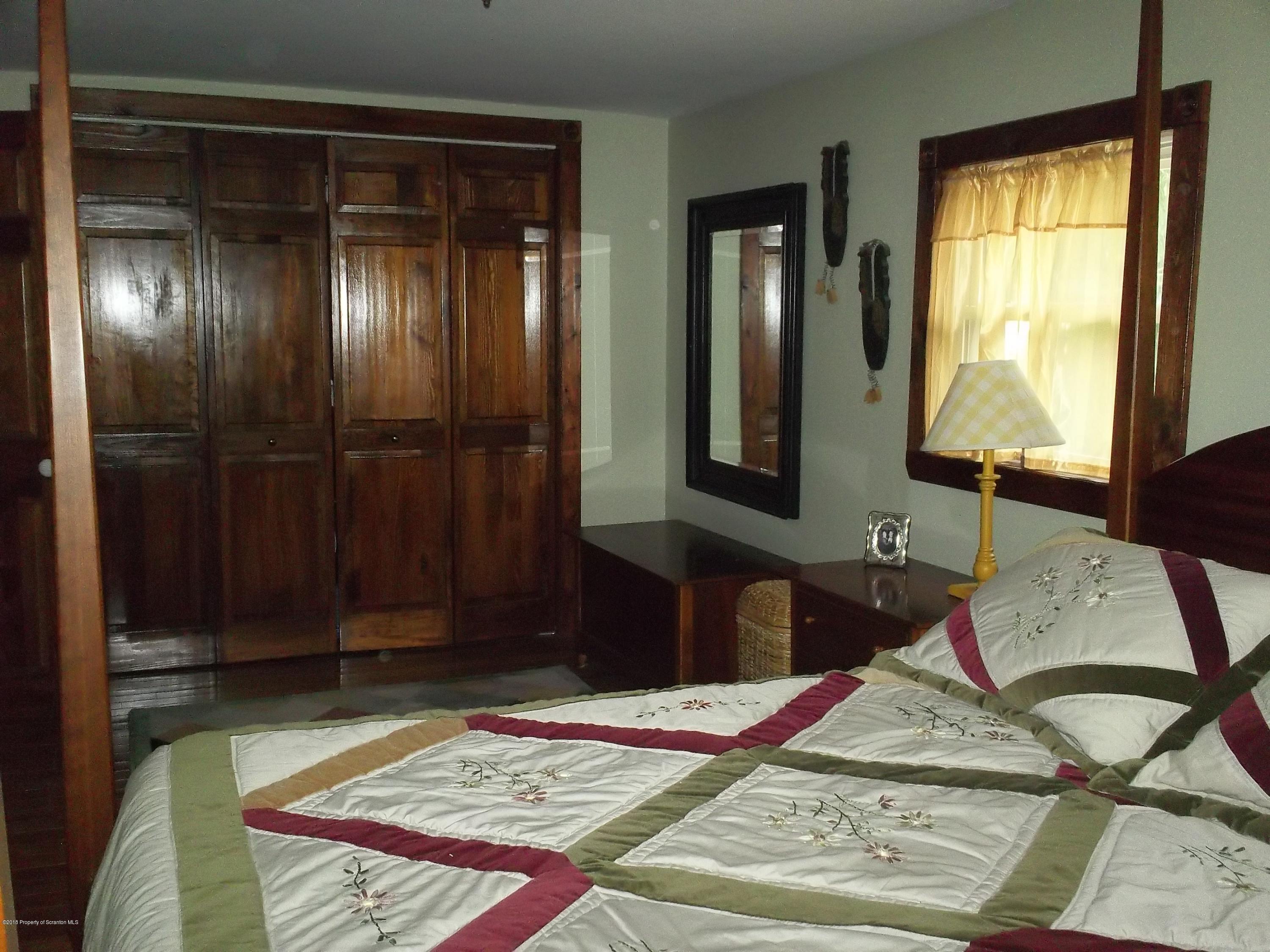 93 Novitsky Road Scott Township, PA 18447 - Photo 10 of 20 Gallery Image 10