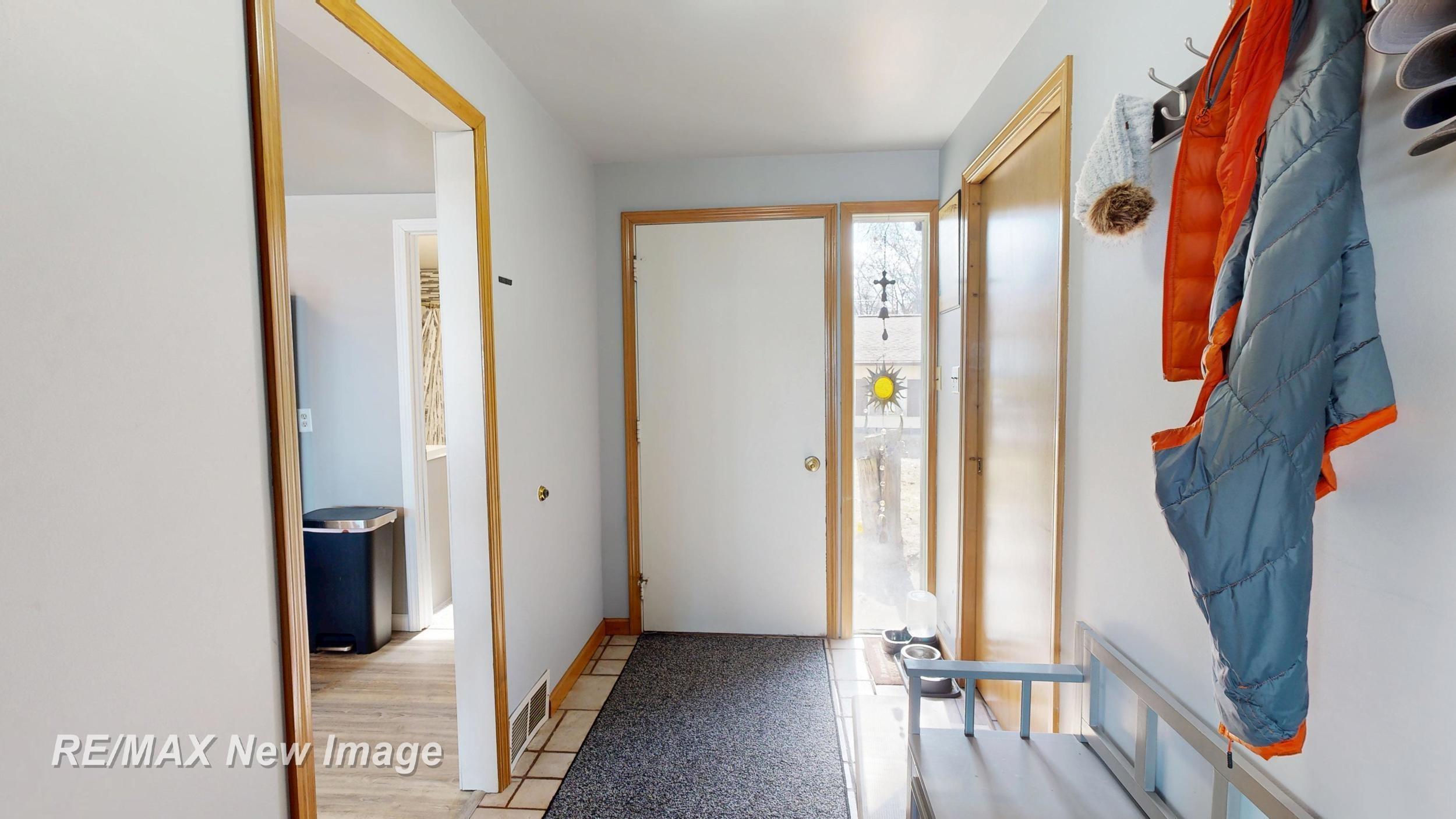 389 Ricoma Beach Road Bay City, MI 48706 - Photo 19 of 61