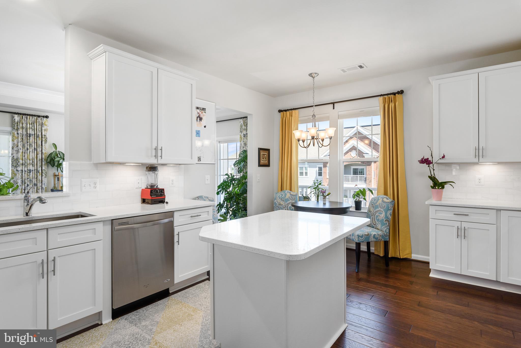 20650 Hope Spring Terrace, Unit 405 Ashburn, VA 20147 - Photo 12 of 34 Kitchen