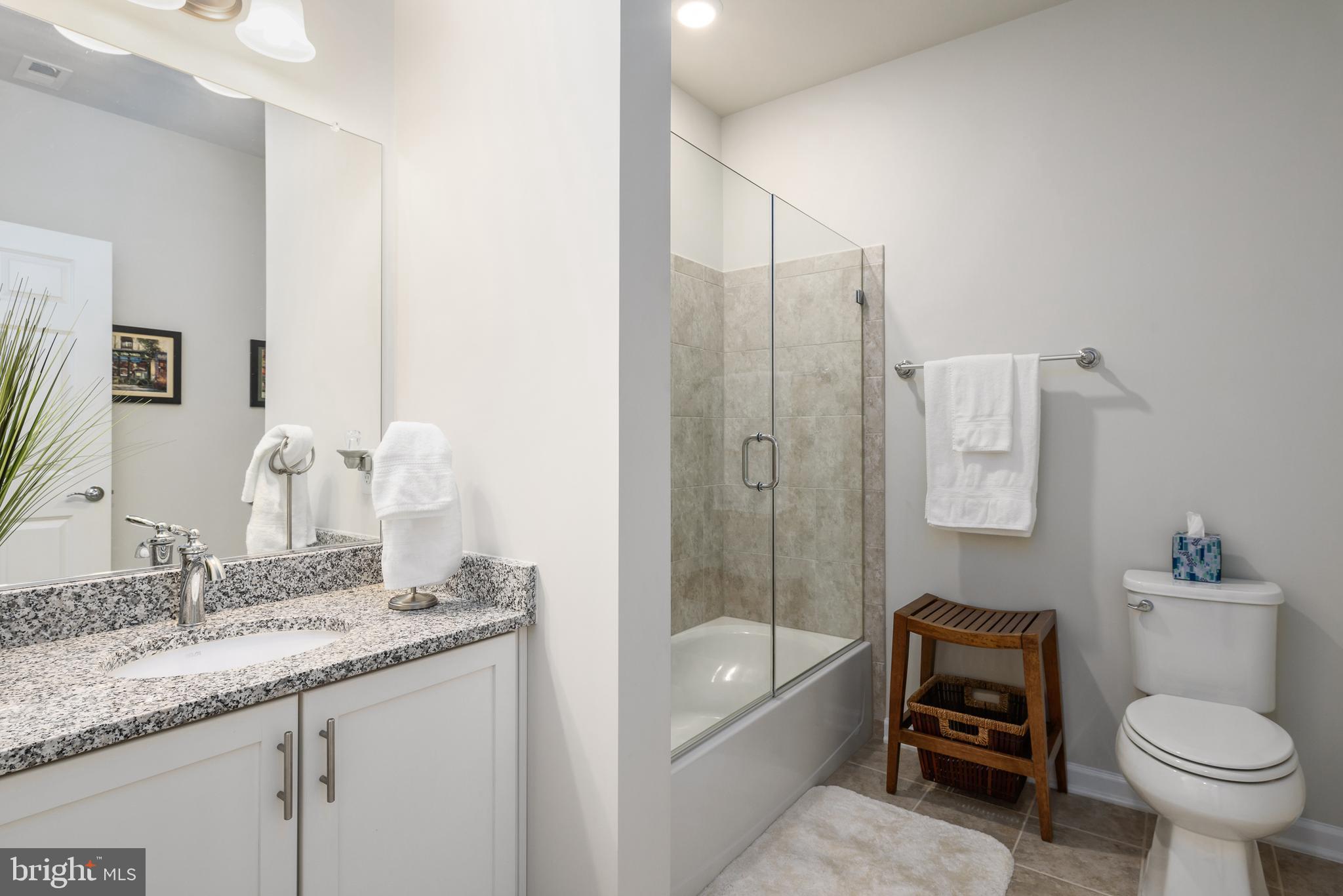 20650 Hope Spring Terrace, Unit 405 Ashburn, VA 20147 - Photo 27 of 34 Bathroom