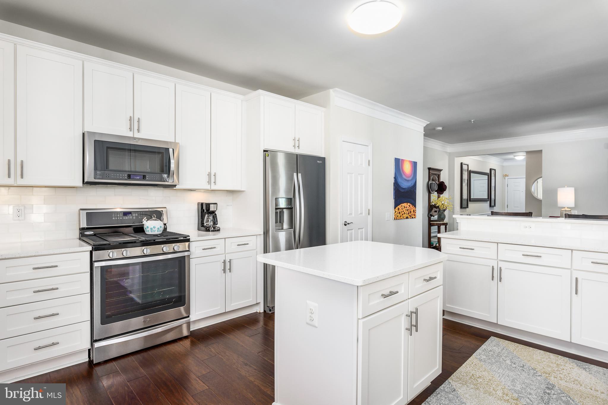 20650 Hope Spring Terrace, Unit 405 Ashburn, VA 20147 - Photo 10 of 34 Kitchen
