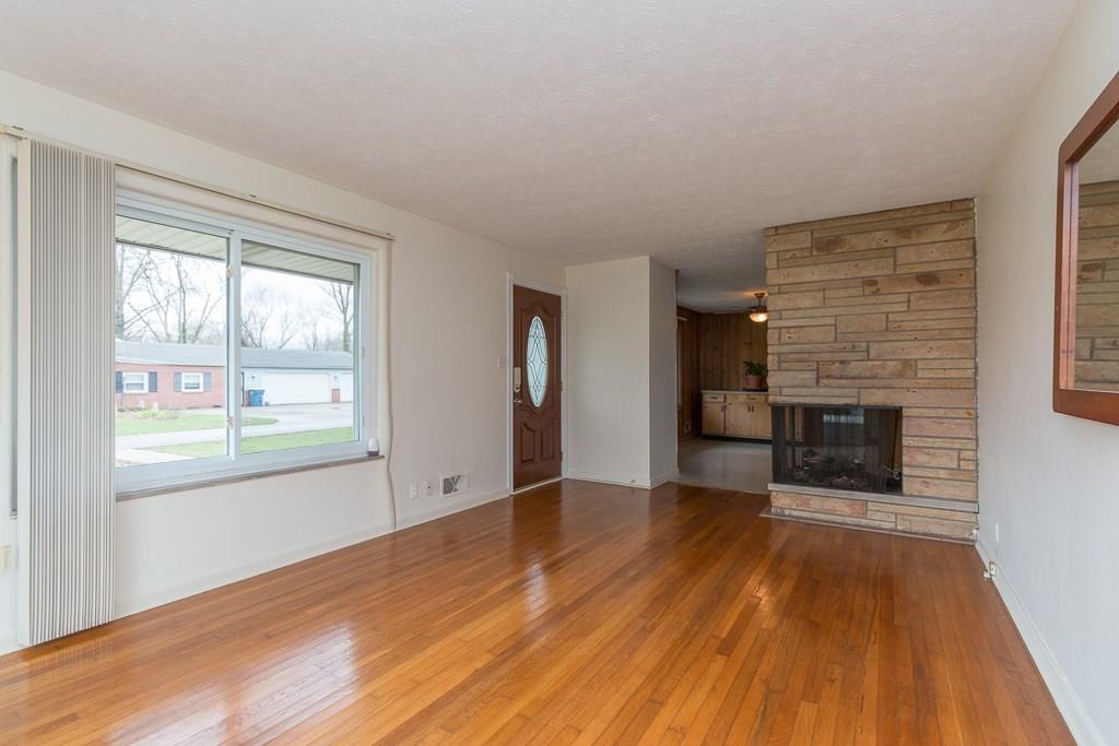 4490 Cold Spring Road Indianapolis, IN 46228 - Photo 3 of 27 Gallery Image 3