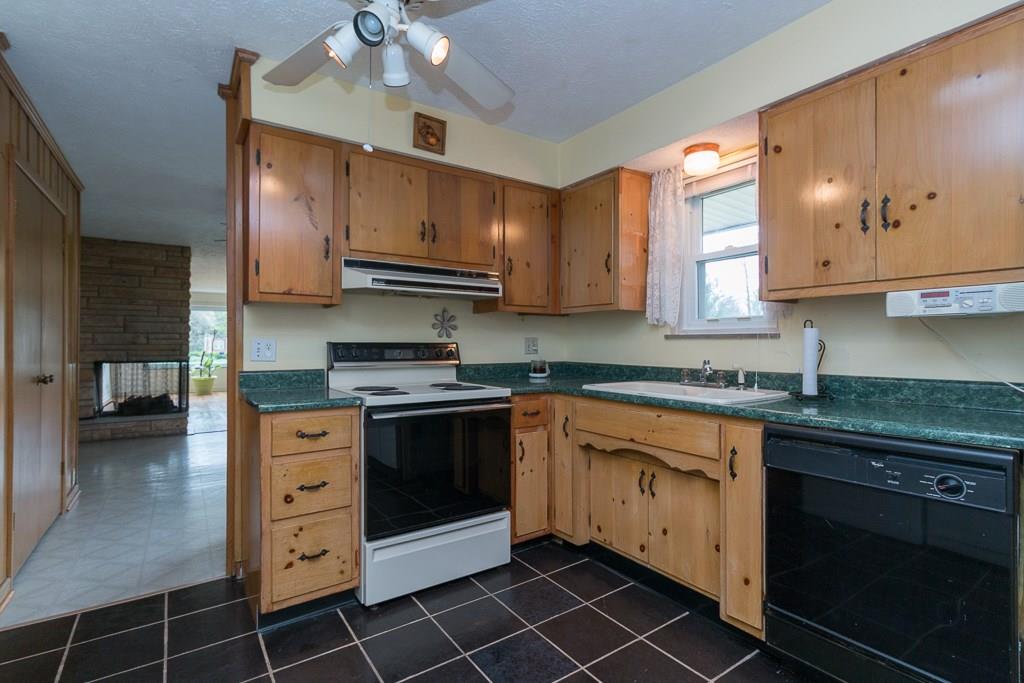 4490 Cold Spring Road Indianapolis, IN 46228 - Photo 9 of 27 Gallery Image 9