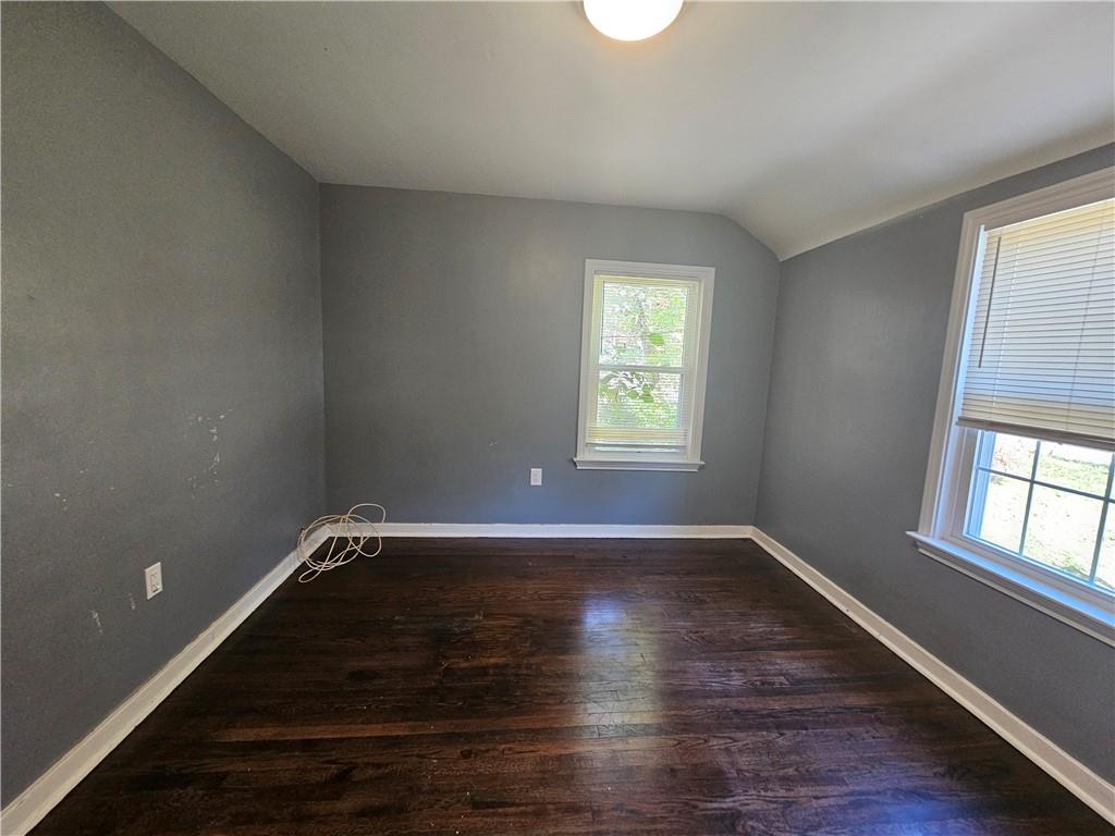 5462 Library Road Bethel Park, PA 15102 - Photo 12 of 29 Gallery Image 12