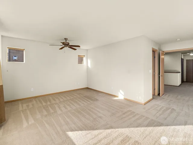 $3,450 | 3225 146th Place Southwest, Lynnwood, WA 98087