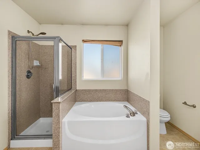 $3,450 | 3225 146th Place Southwest, Lynnwood, WA 98087