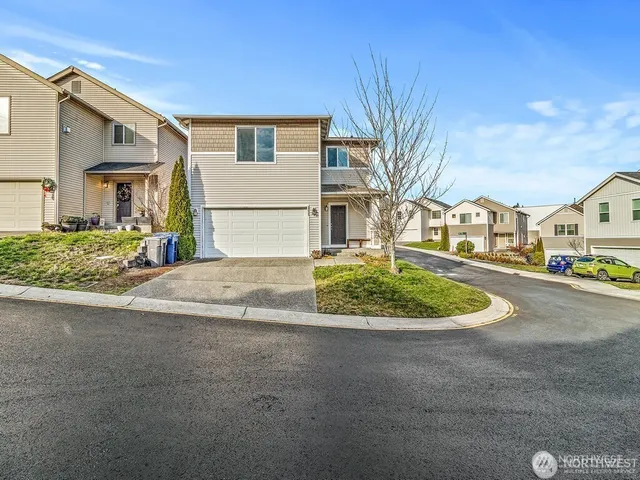 $3,450 | 3225 146th Place Southwest, Lynnwood, WA 98087