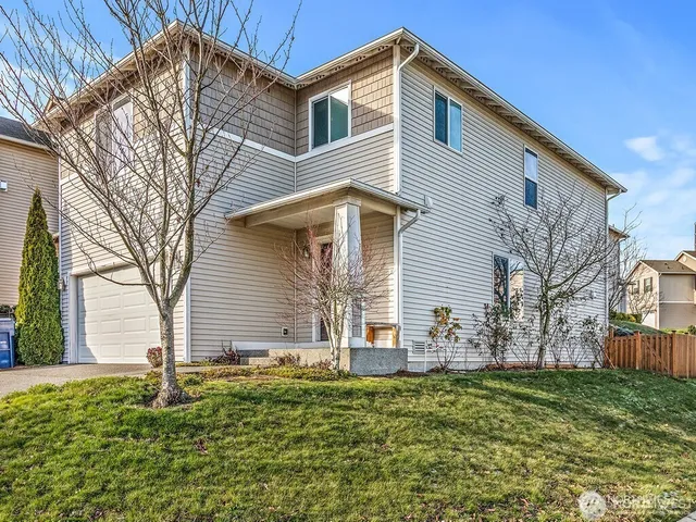 $3,450 | 3225 146th Place Southwest, Lynnwood, WA 98087