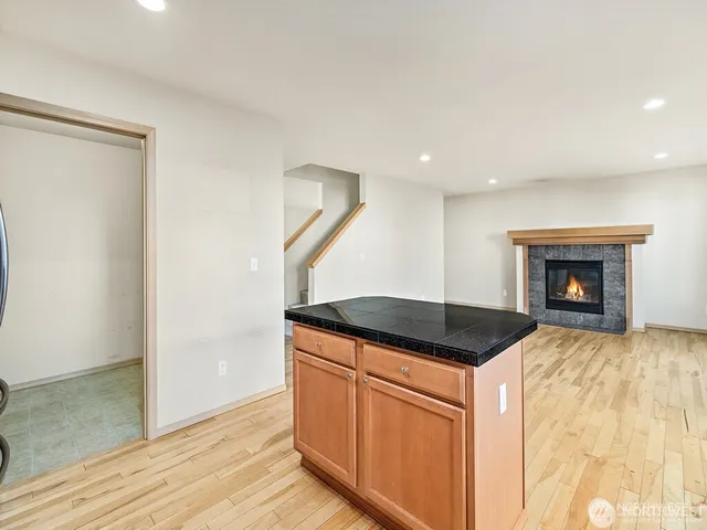 $3,450 | 3225 146th Place Southwest, Lynnwood, WA 98087