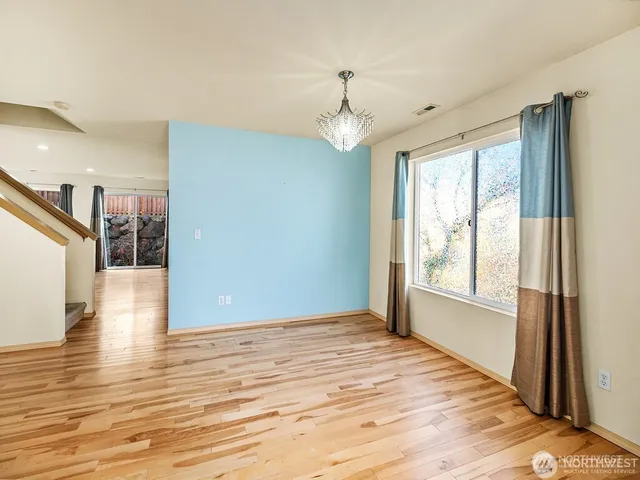 $3,450 | 3225 146th Place Southwest, Lynnwood, WA 98087