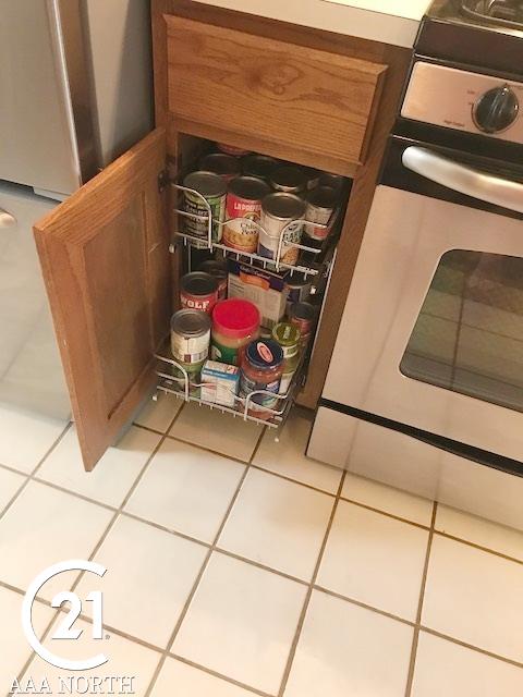57507 Jewell Road Washington, MI 48094 - Photo 7 of 22 with roll out shelving