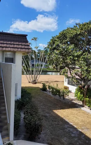 $1,700 | 12003 Poinciana Boulevard, Unit 204, Royal Palm Beach, FL 33411