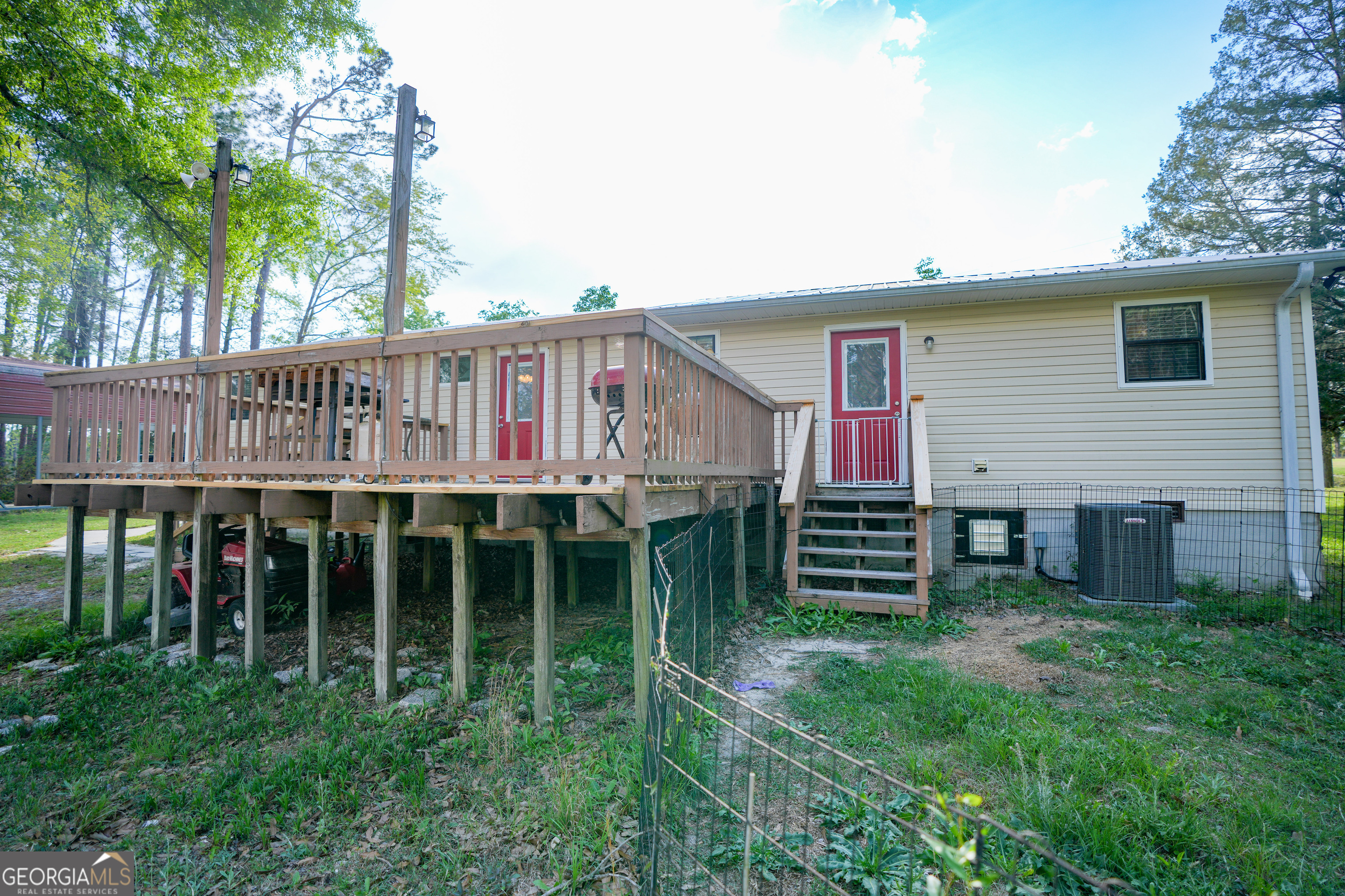 580 Limestone Street Mount Vernon, GA 30445 - Photo 4 of 29