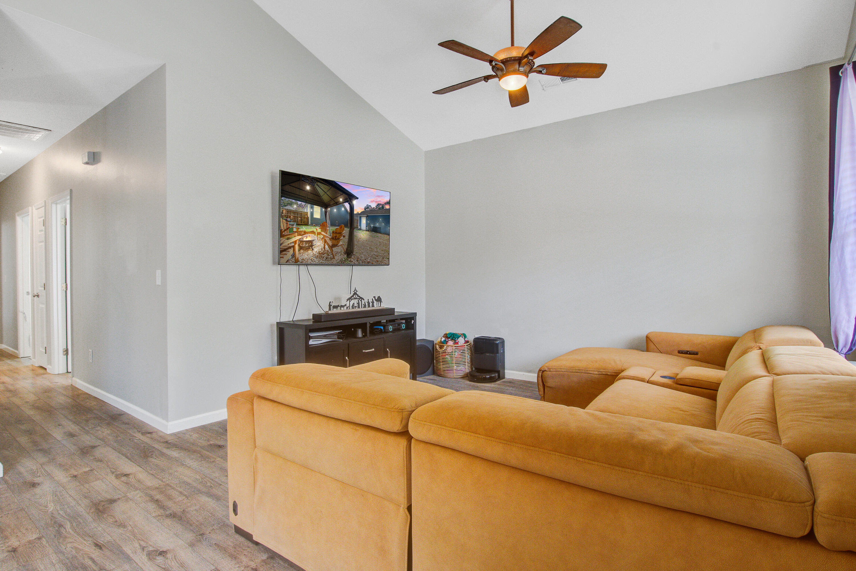 419 Farrow Court Moncks Corner, SC 29461 - Photo 6 of 29 419 (7)