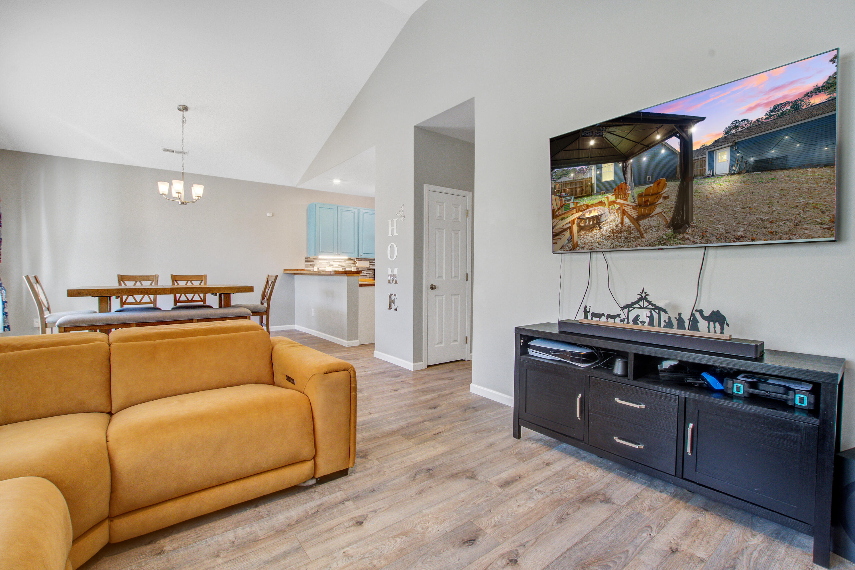 419 Farrow Court Moncks Corner, SC 29461 - Photo 7 of 29 419 (8)