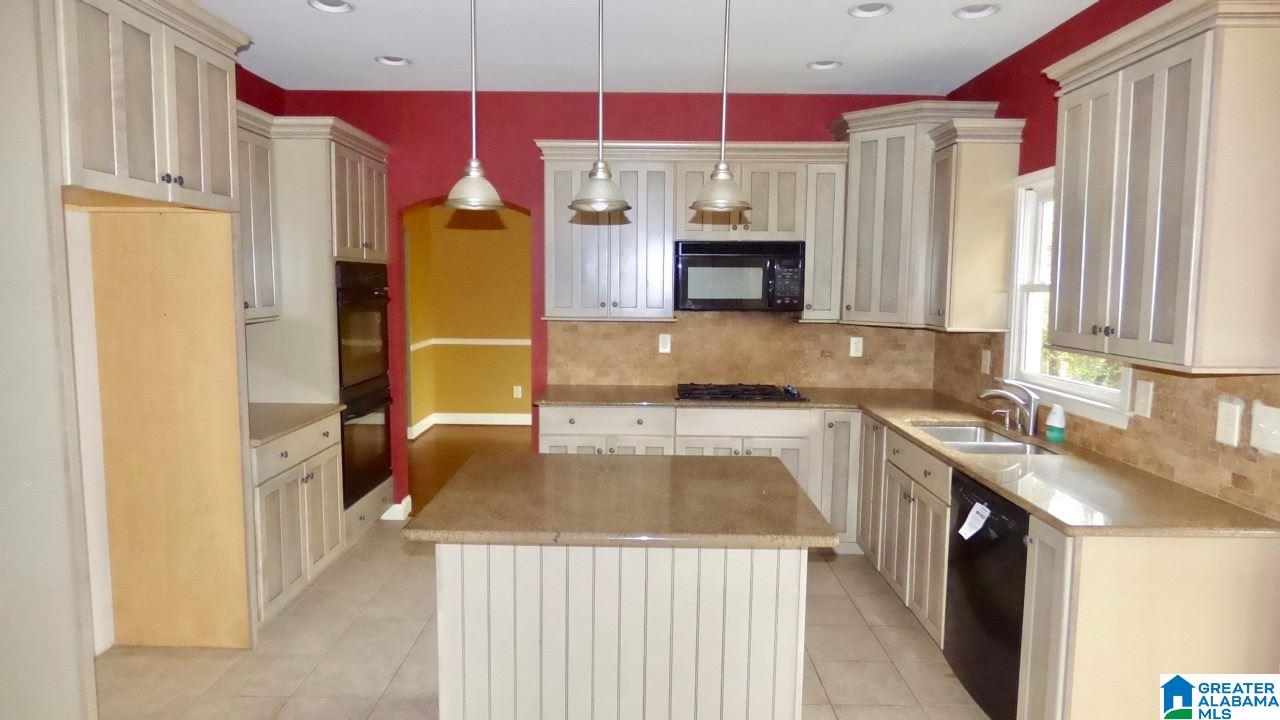 2237 Shelterwood Road Hoover, AL 35226 - Photo 4 of 15