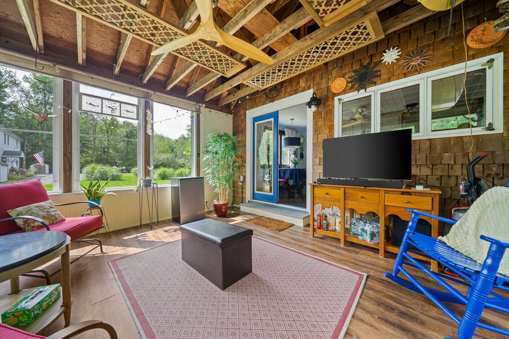 68 R Hartsuff Street Rockland, MA 02370 - Photo 7 of 24 Gallery Image 7