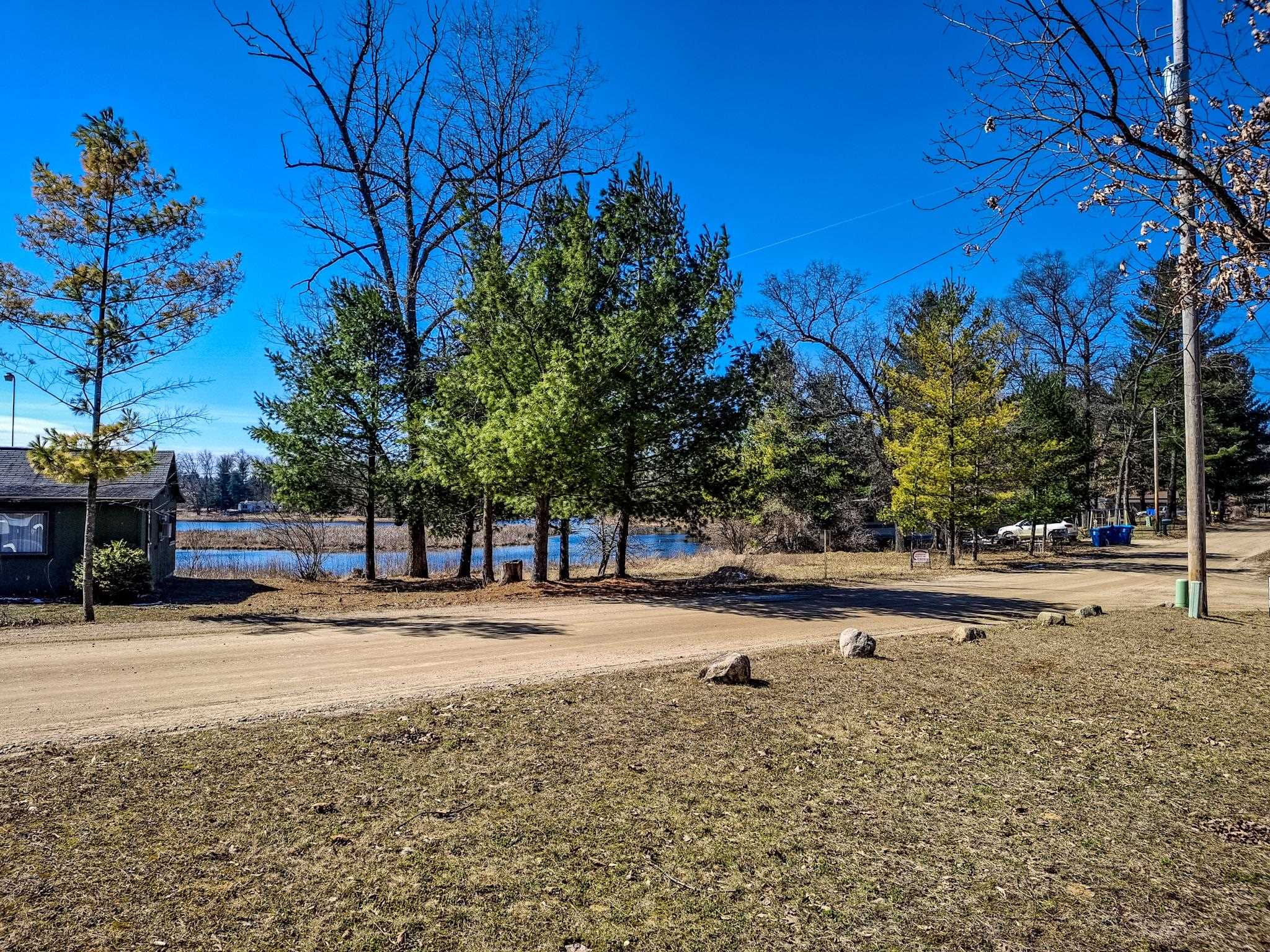 6741 Carpenter Road Harrison, MI 48625 - Photo 32 of 49