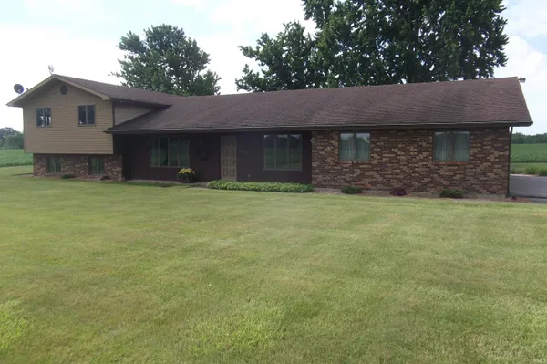 $529,900 | 4565 East 100 North, Angola, IN 46703