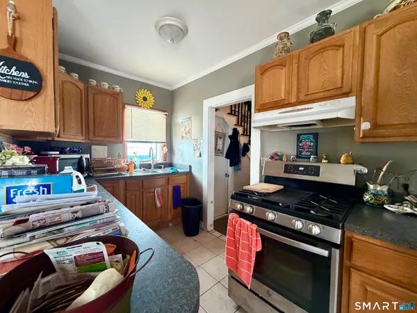 $239,900 | 103 Prospect Street, Middletown, CT 06457