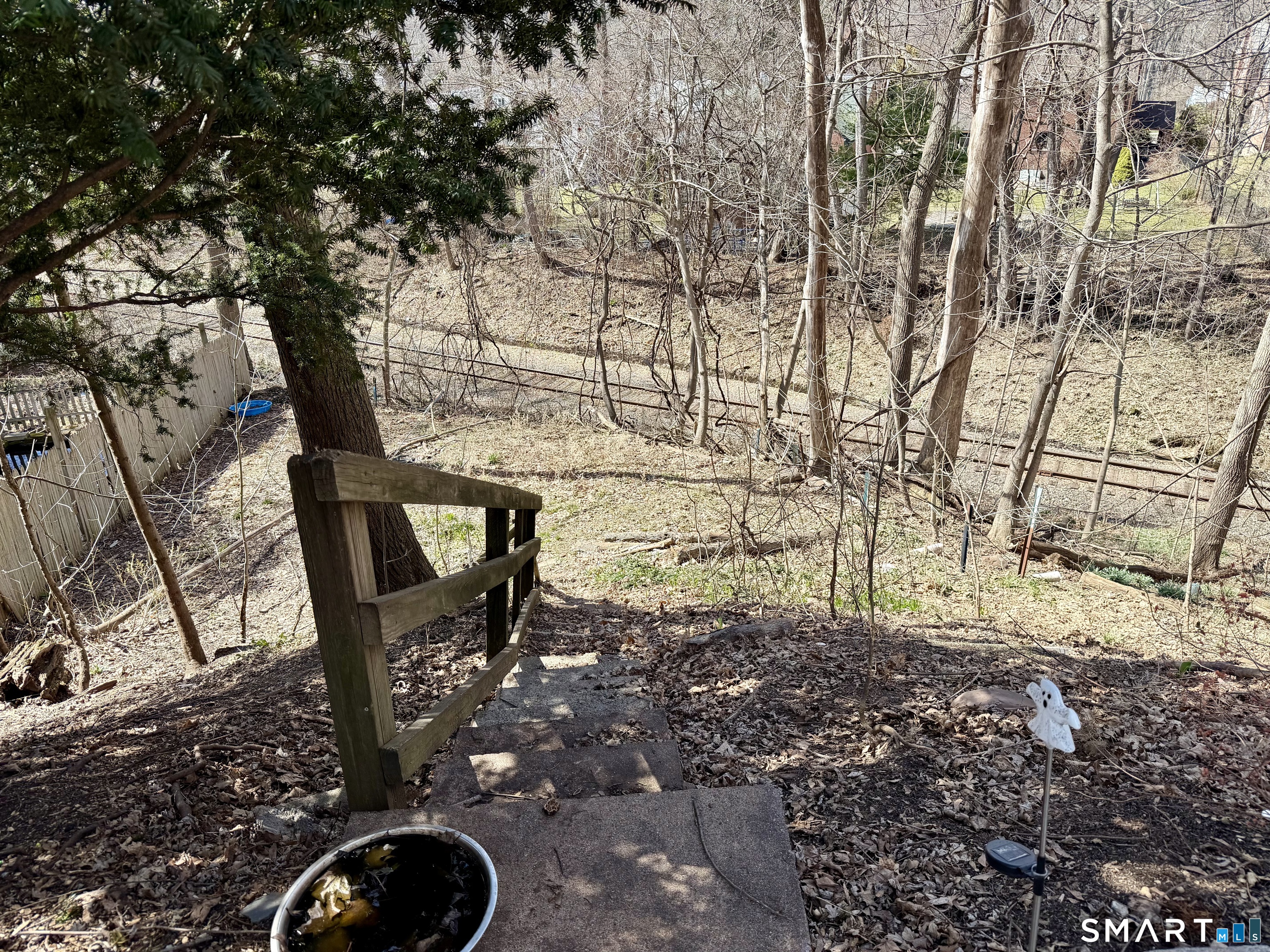 103 Prospect Street Middletown, CT 06457 - Photo 4 of 28