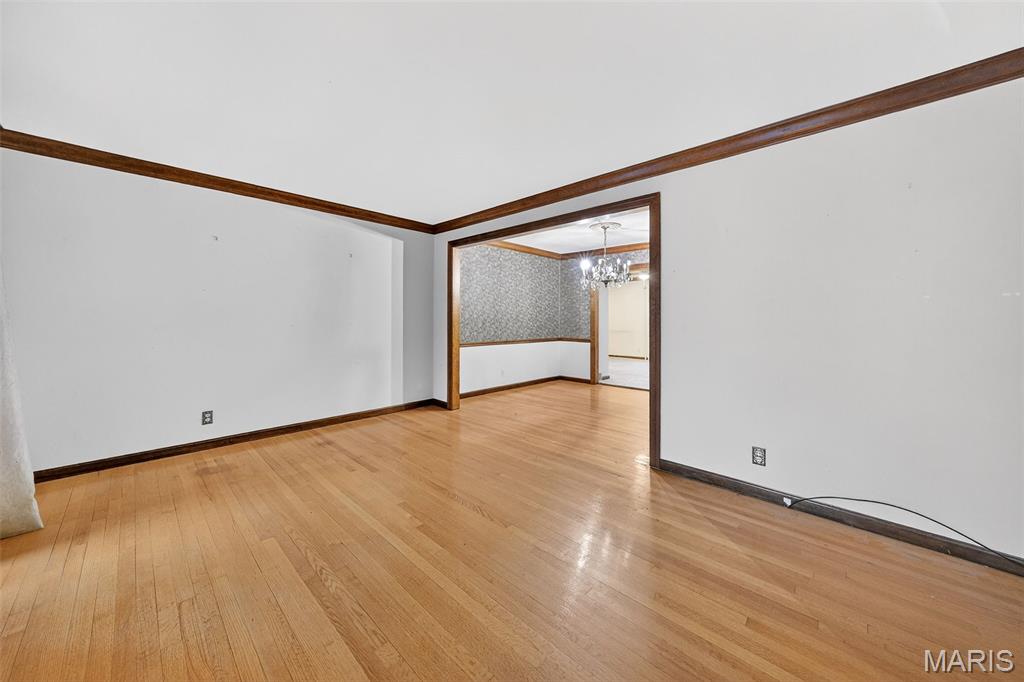 11353 Old Saint Charles Road Bridgeton, MO 63044 - Photo 11 of 54