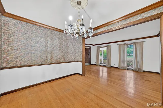 $125,000 | 11353 Old Saint Charles Road, Bridgeton, MO 63044