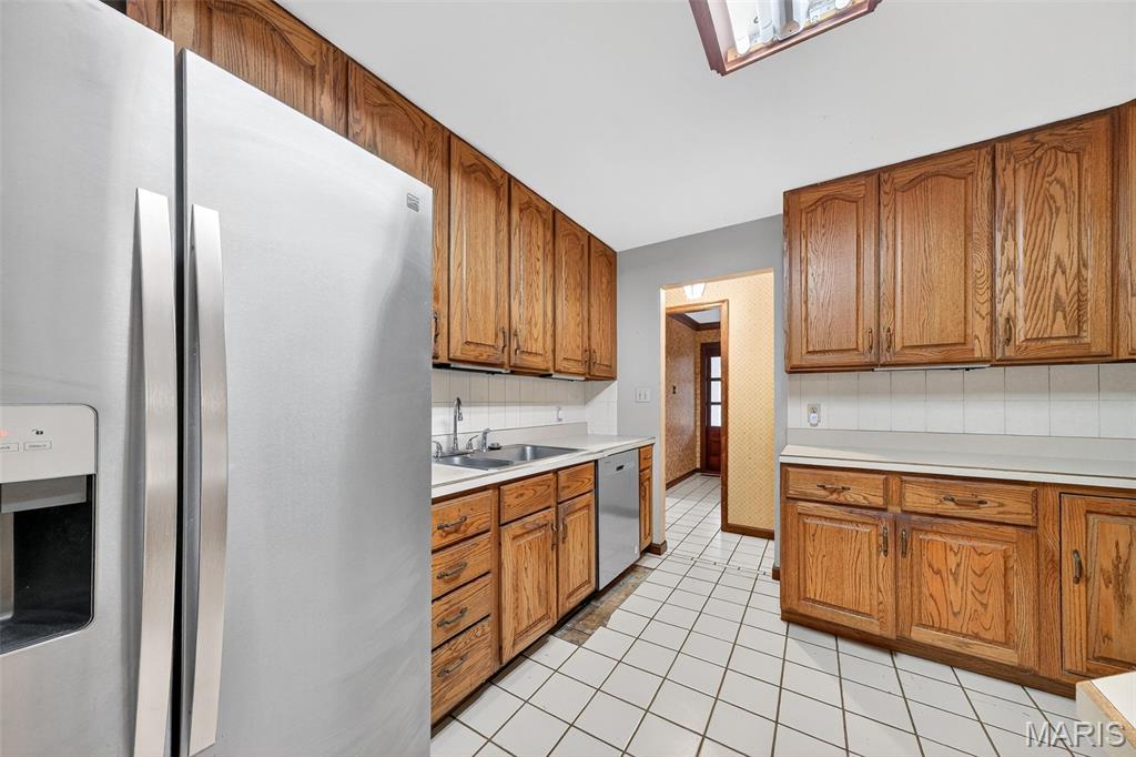 11353 Old Saint Charles Road Bridgeton, MO 63044 - Photo 21 of 54