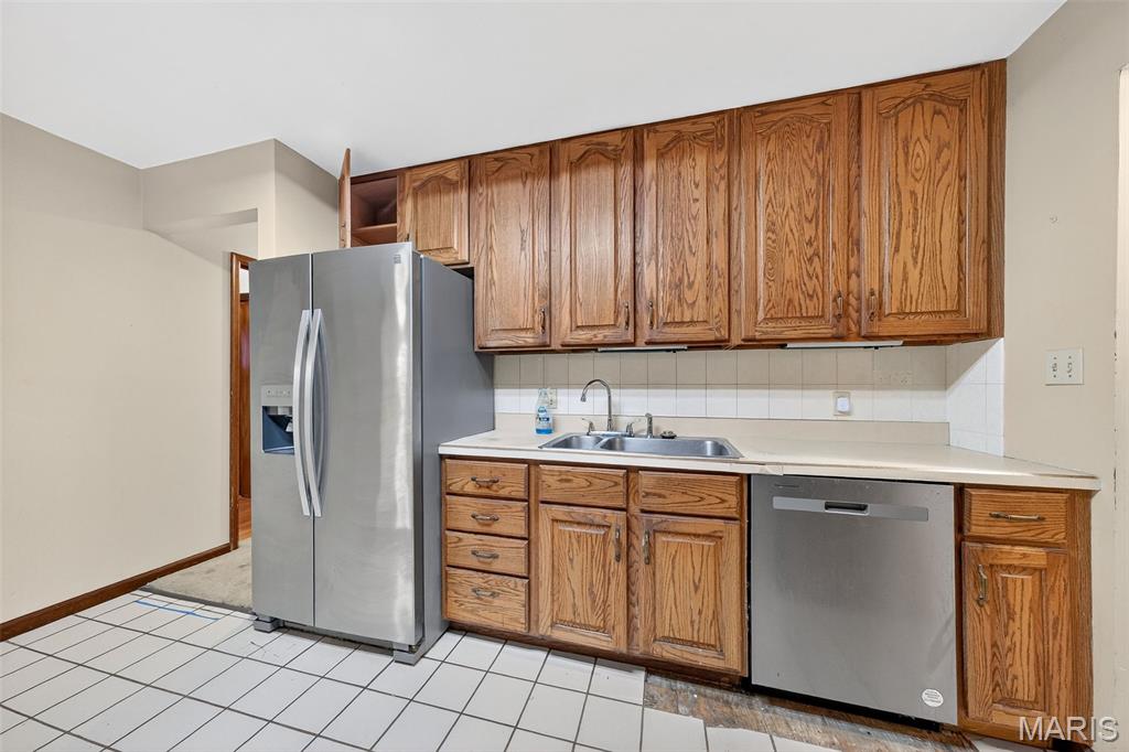 11353 Old Saint Charles Road Bridgeton, MO 63044 - Photo 22 of 54